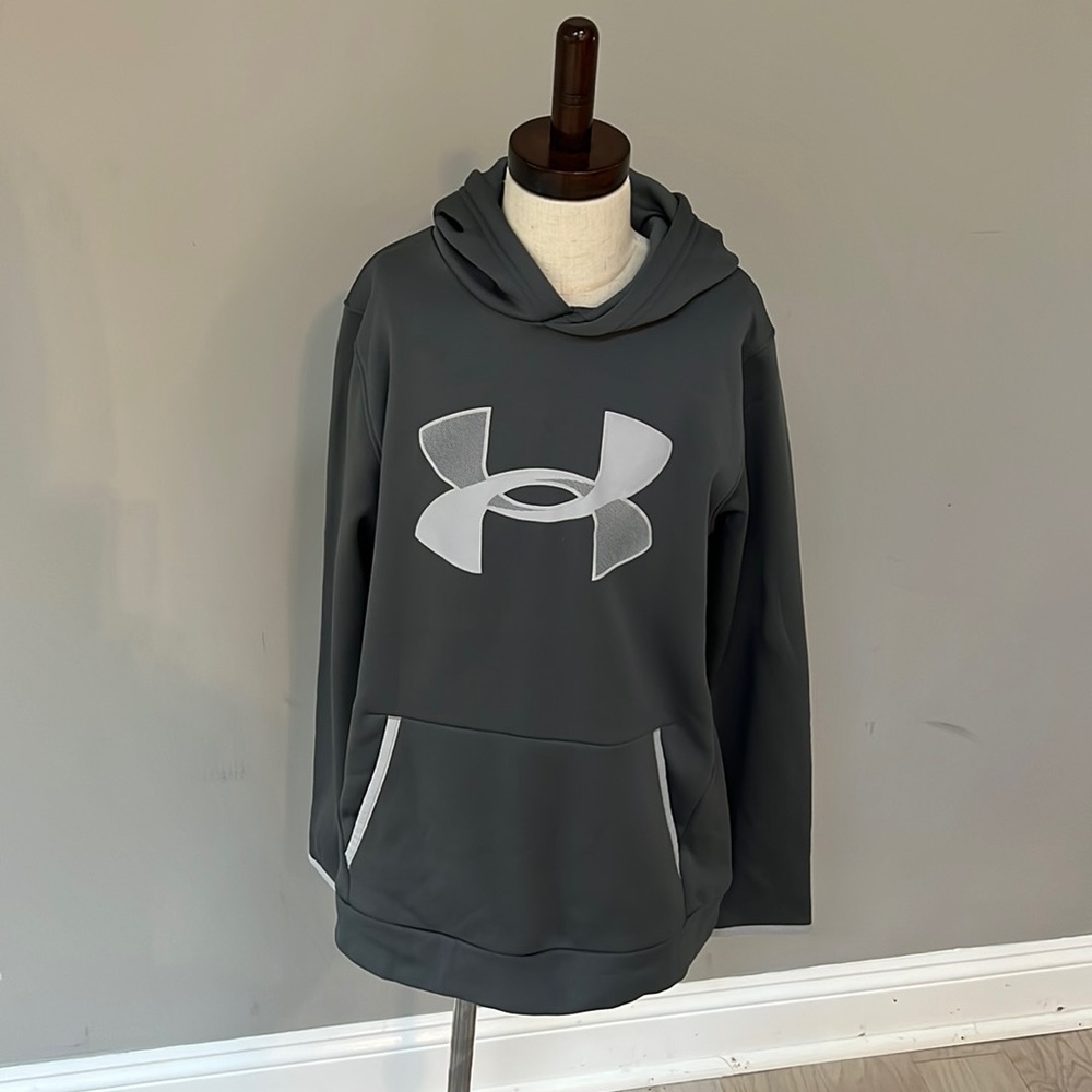 📣sale📣Boys under armor sweatshirt - new with tags